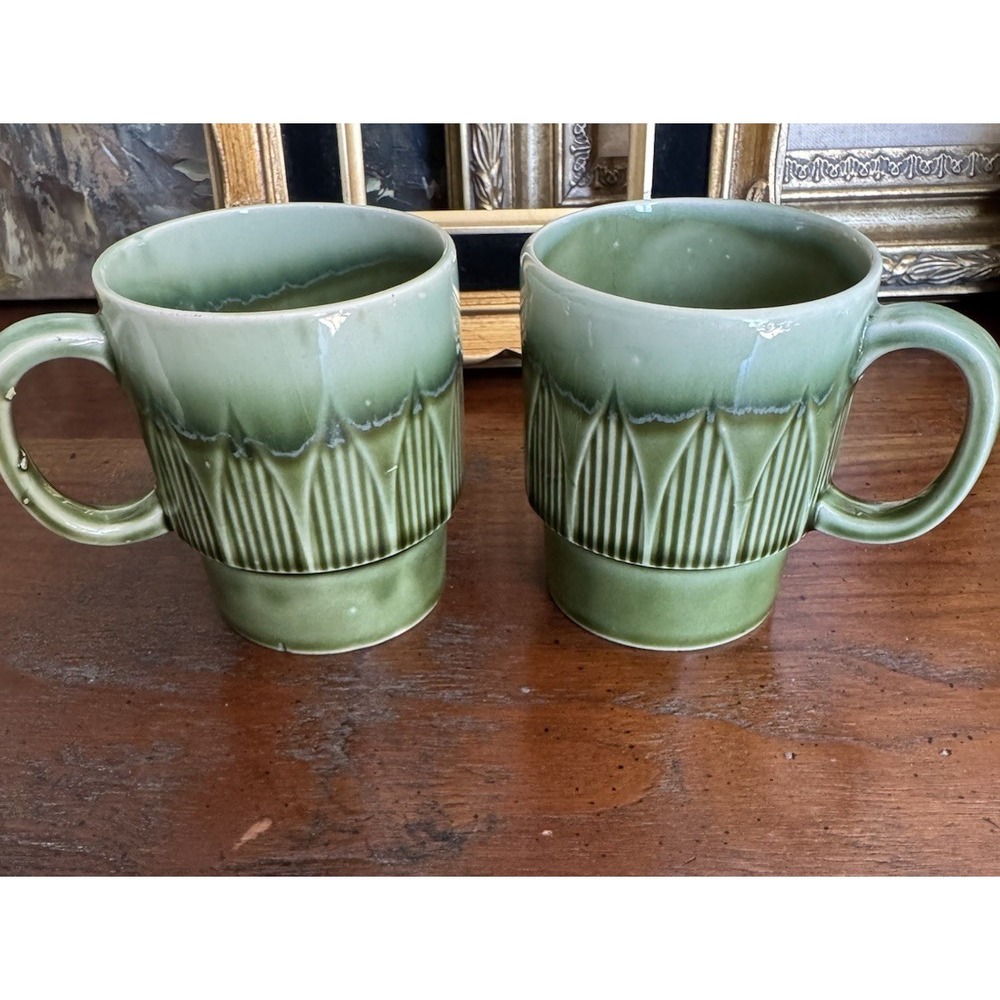 Vintage MCM Green Drip Glaze Stacking Mug Decor Ribbed Avocado Japan 70s